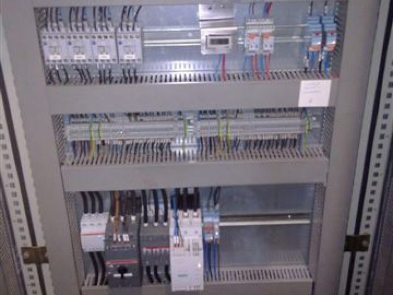 Panel de control para electricidad