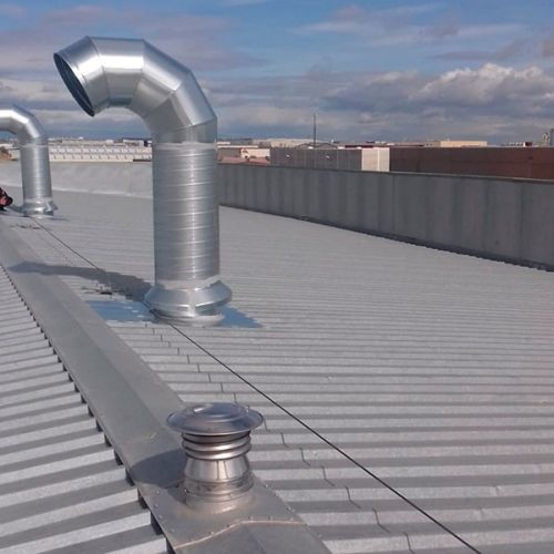 Tubo de ventilación en tejado